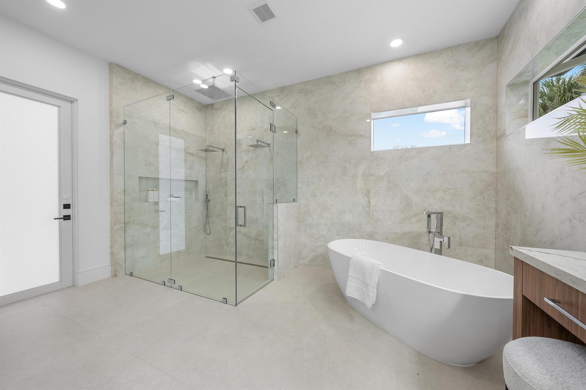 ATLANTIS - Residential