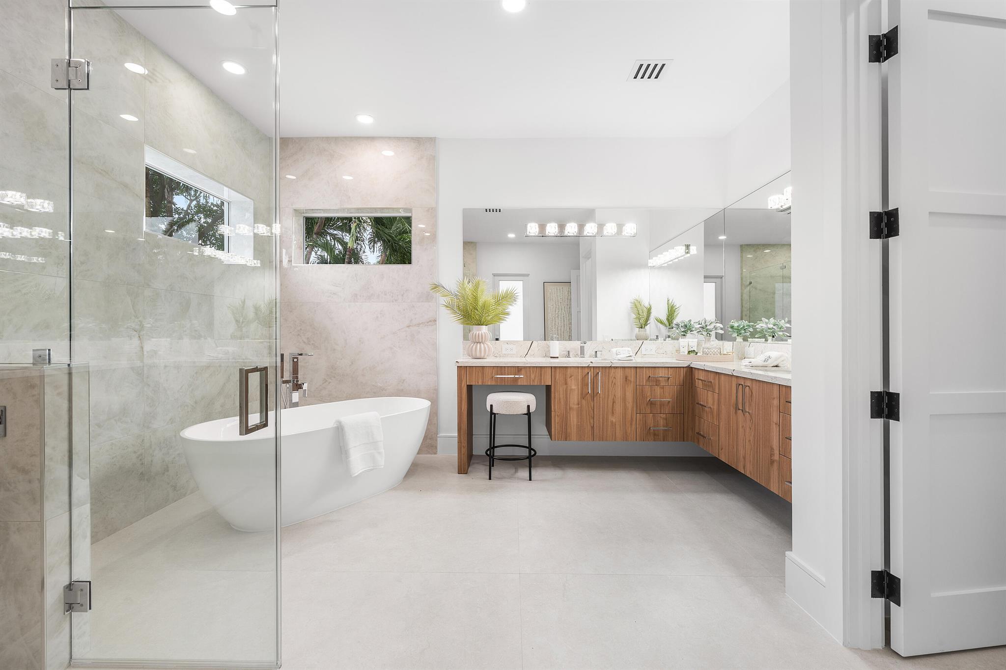 ATLANTIS - Residential