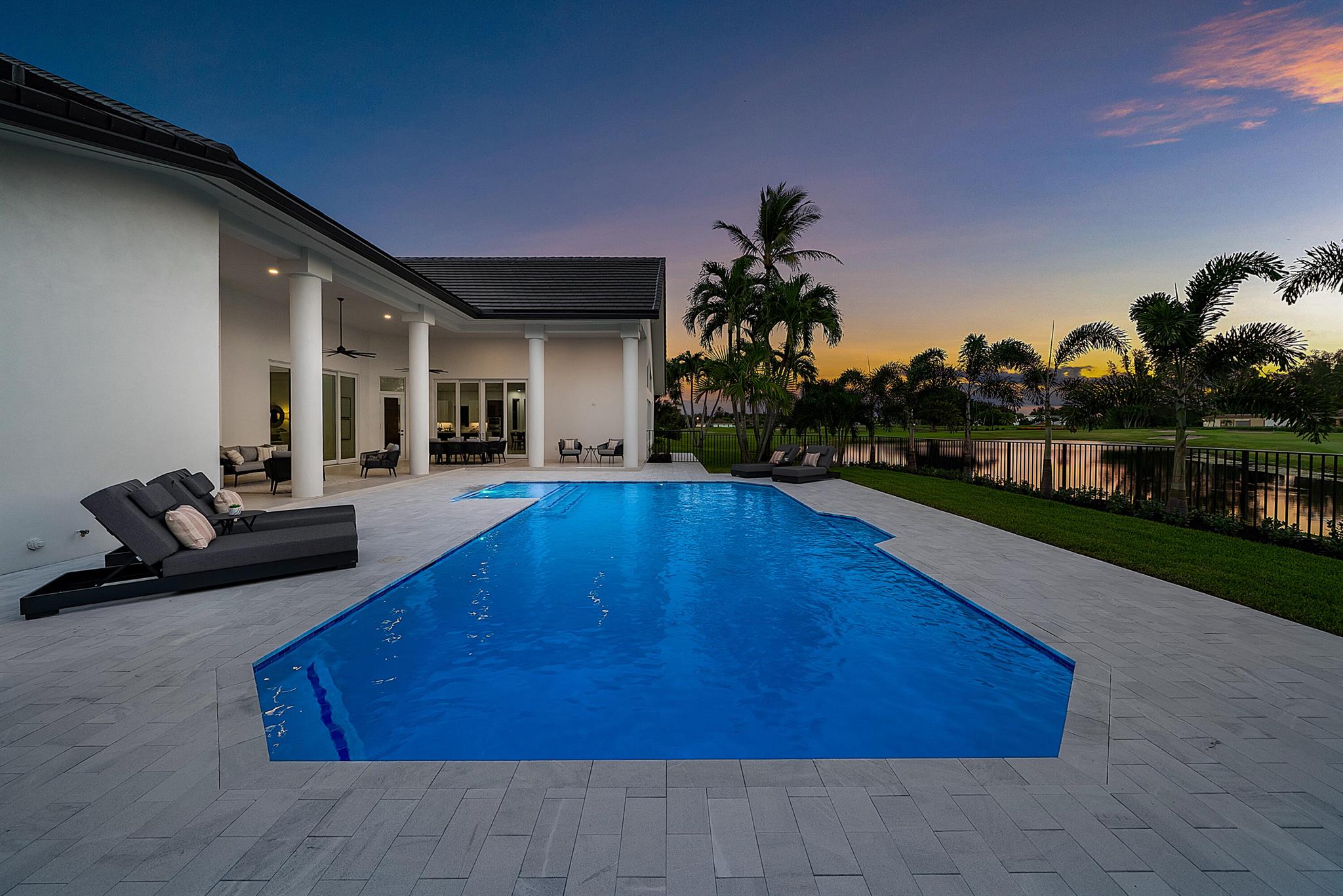 ATLANTIS - Residential