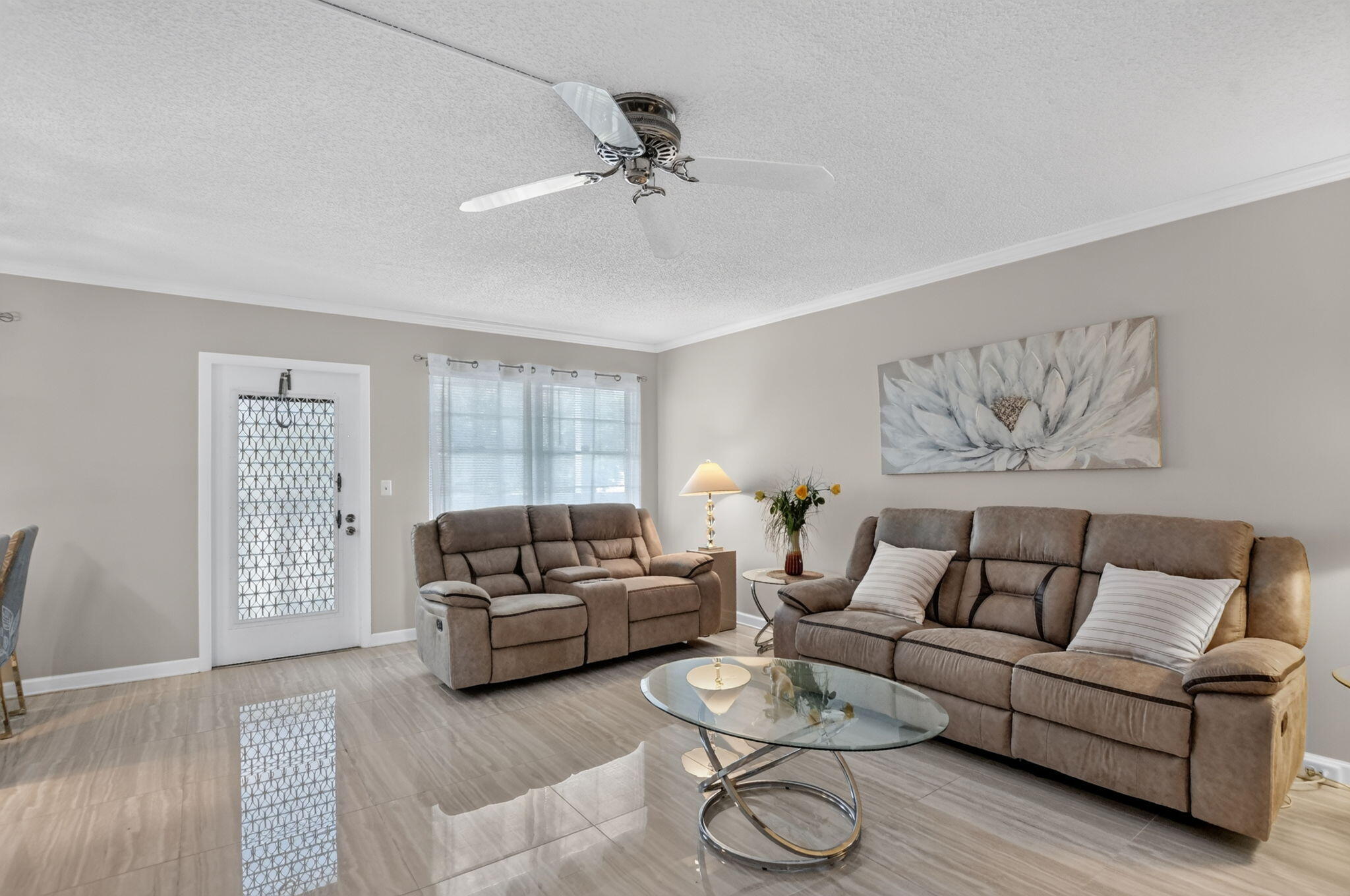 3056 NEWPORT N
