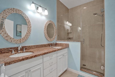 Tiny photo for 240 SE 3rd Court, Pompano Beach, FL 33060 (MLS # B26048304)