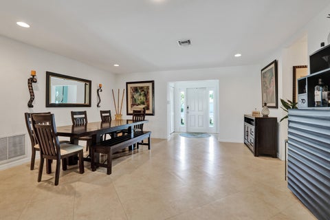 Tiny photo for 240 SE 3rd Court, Pompano Beach, FL 33060 (MLS # B26048304)