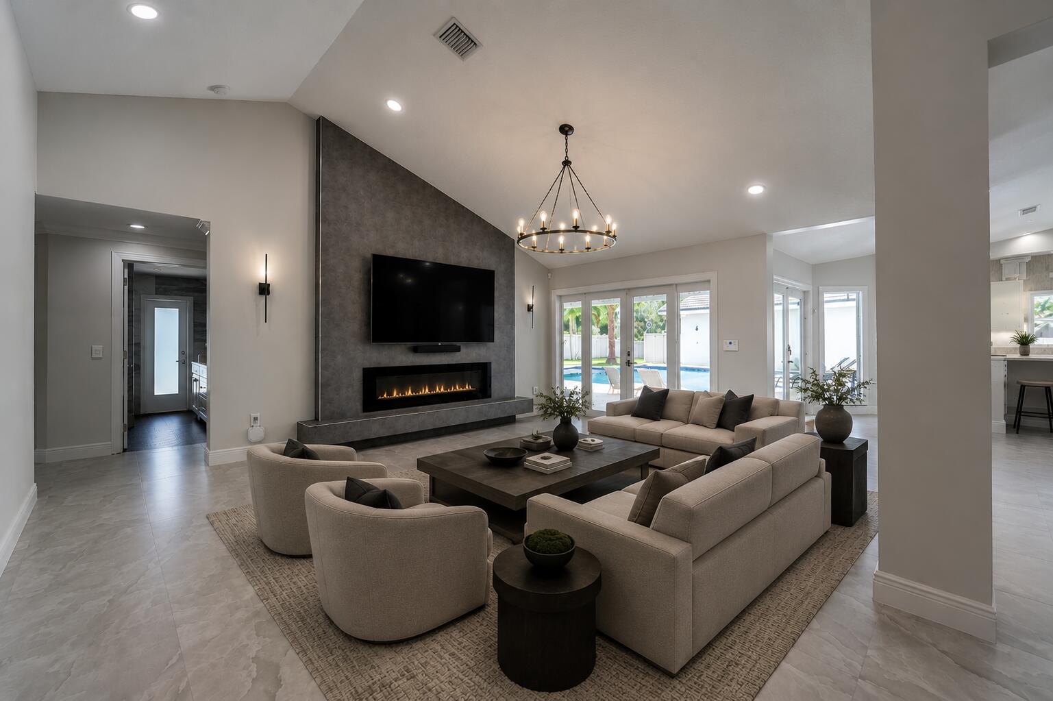 PINEWOOD OF WELLINGTON - Residential