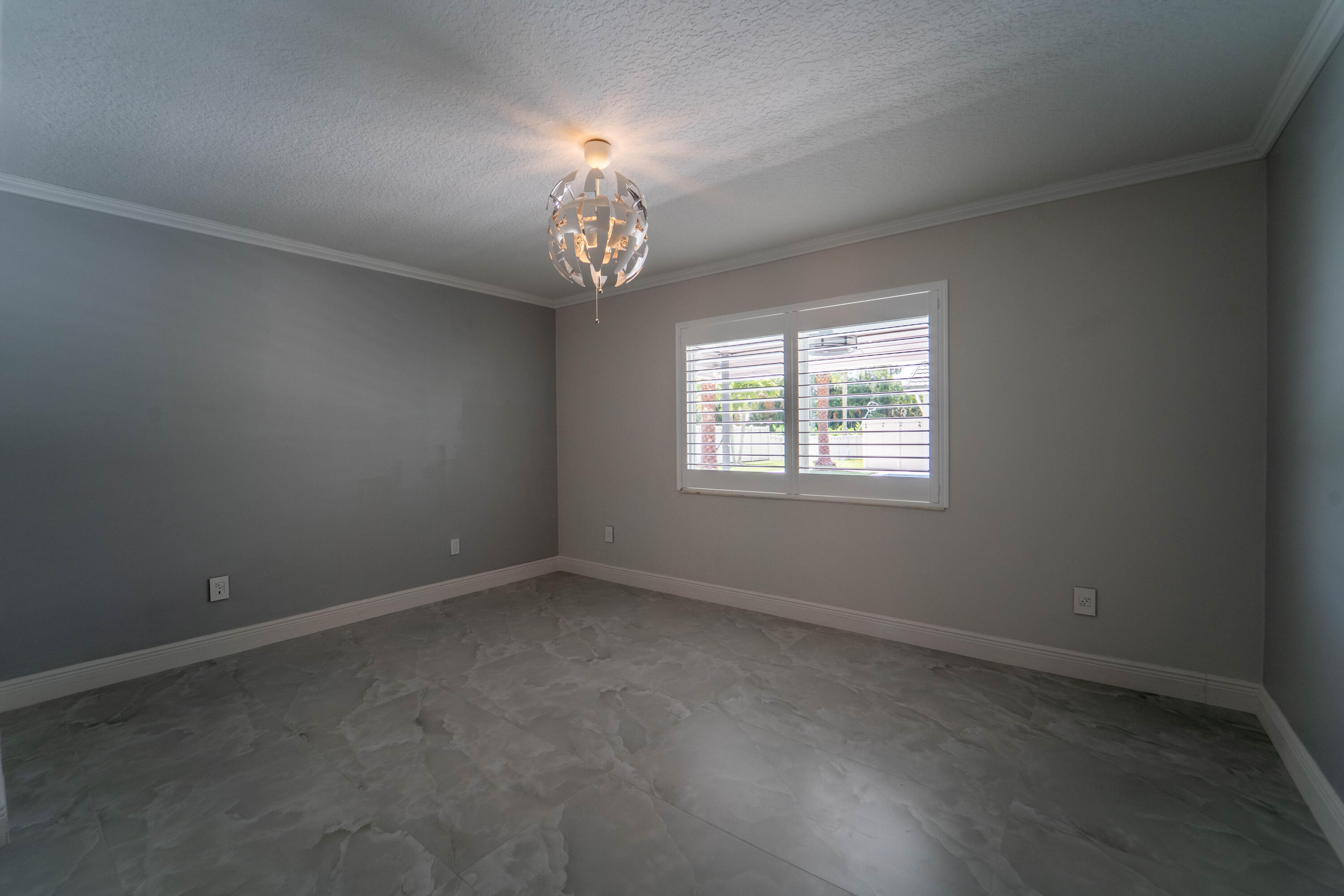 PINEWOOD OF WELLINGTON - Residential