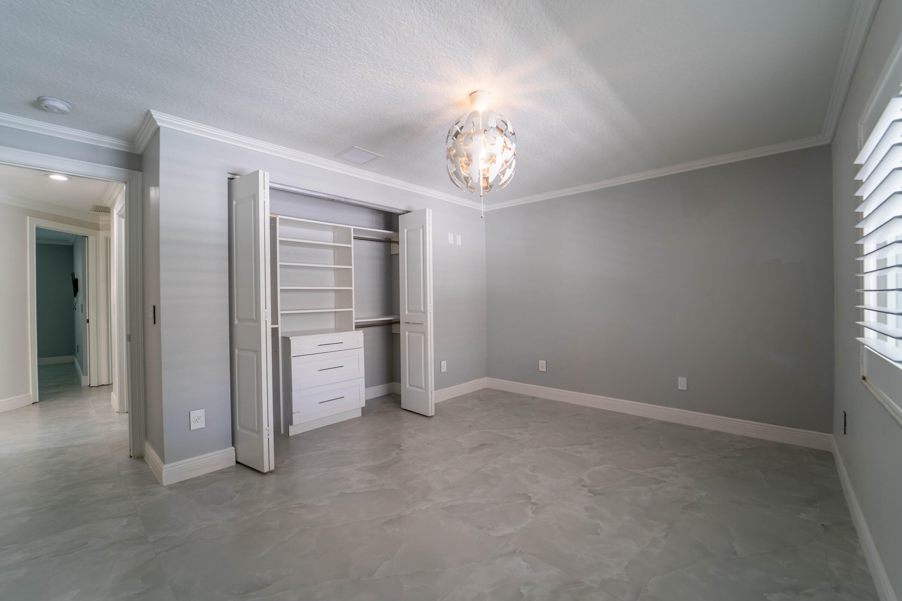 PINEWOOD OF WELLINGTON - Residential