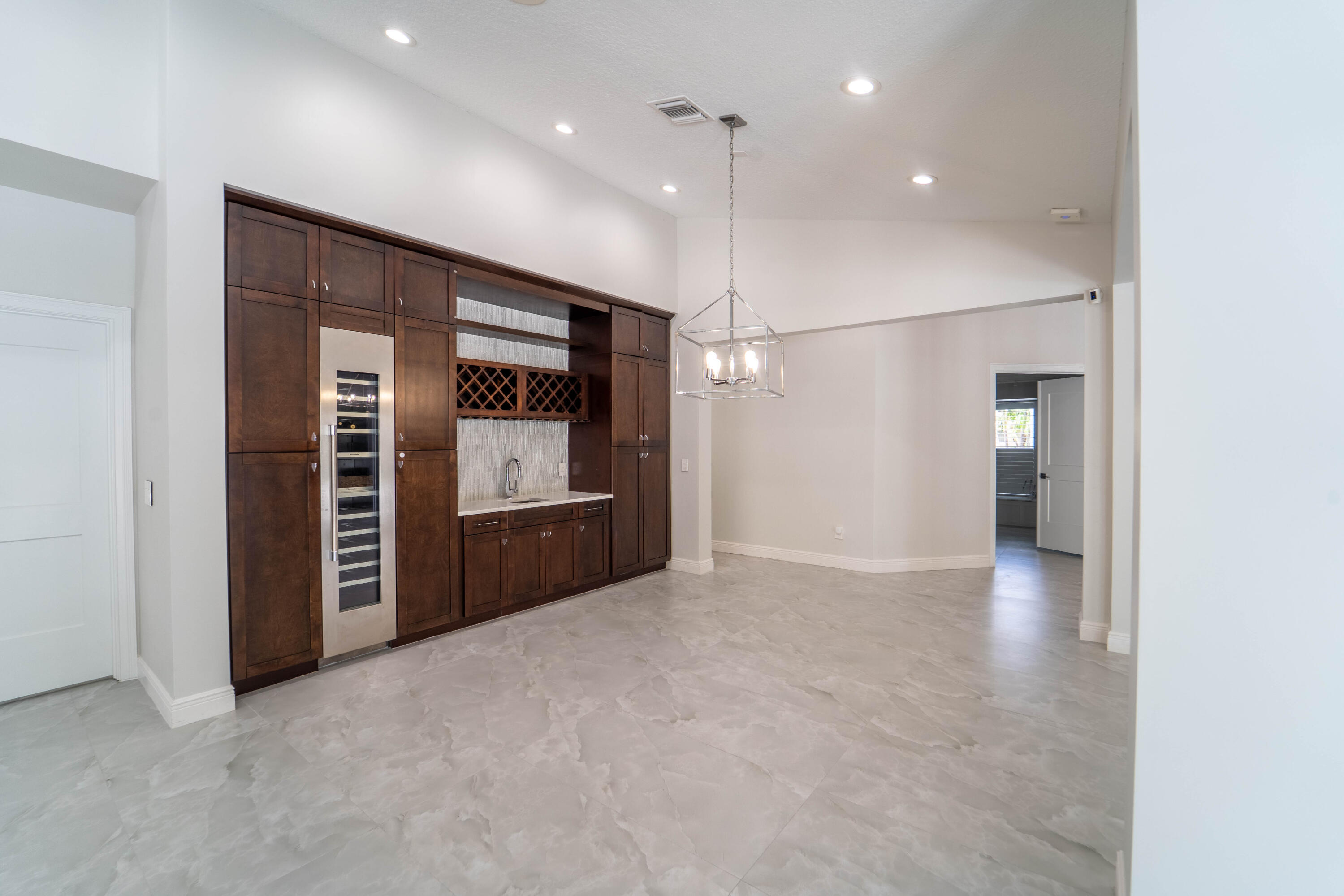 PINEWOOD OF WELLINGTON - Residential