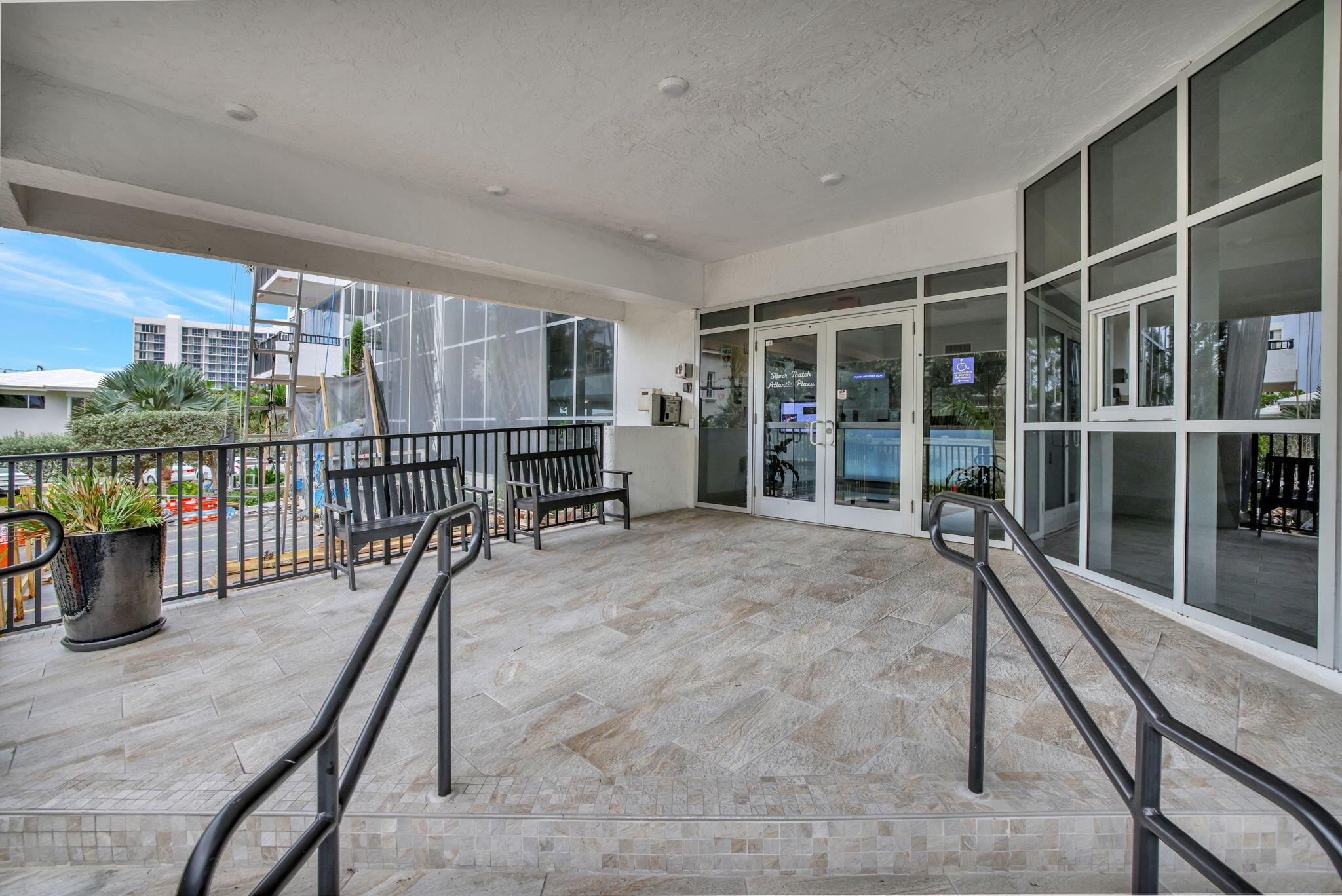 525 N Ocean Boulevard 719