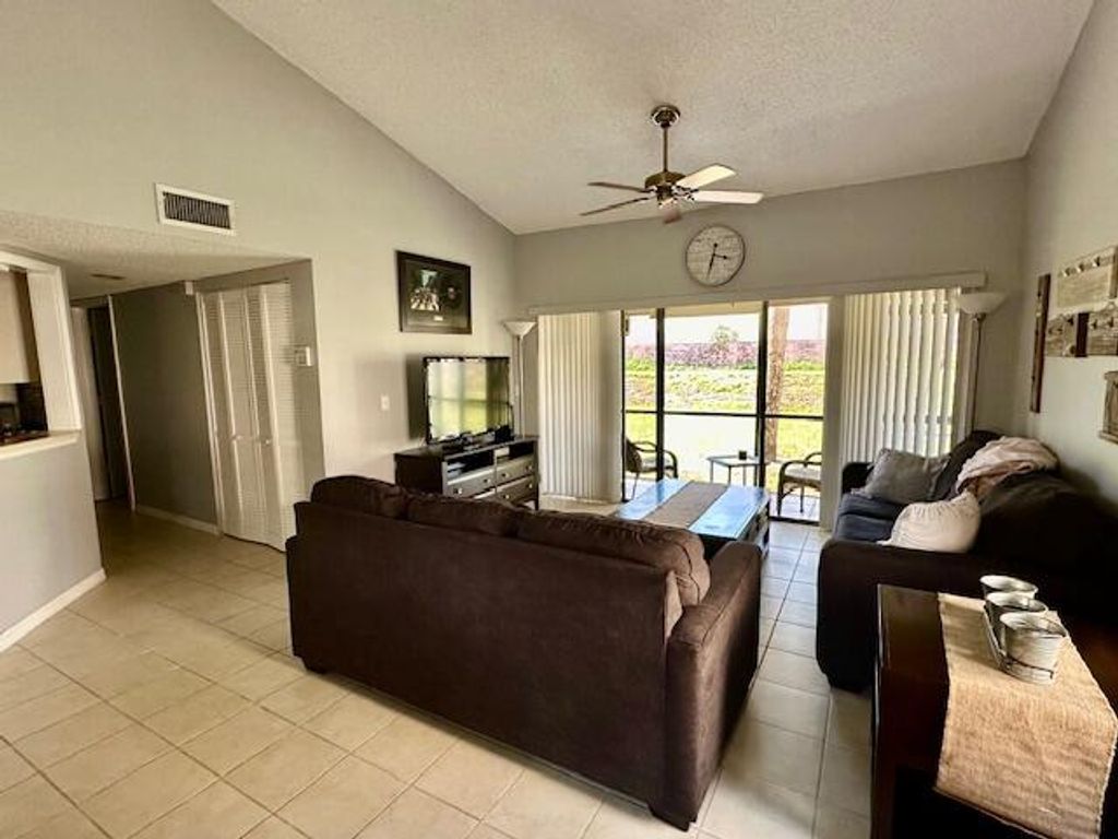 Photo of 16 Via De Casas Sur #104, Boynton Beach, FL 33426 (MLS # R10985460)