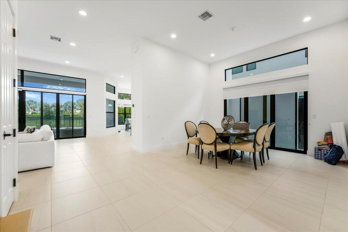 HYDER AGR PUD SOUTH PLAT ONE - Residential Lease