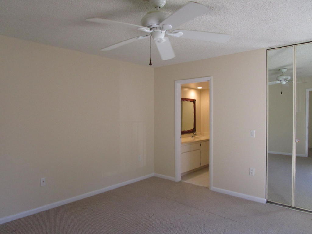 SANDALWOOD ESTATES - Residential Lease