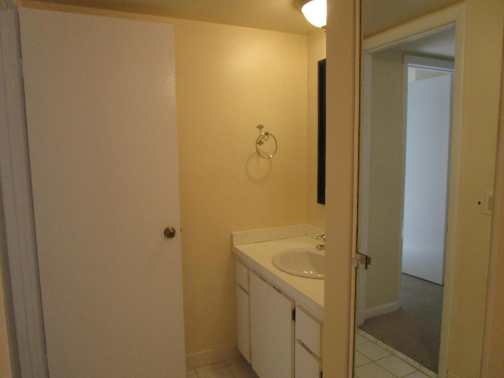 SANDALWOOD ESTATES - Residential Lease