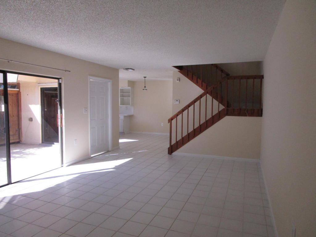 SANDALWOOD ESTATES - Residential Lease