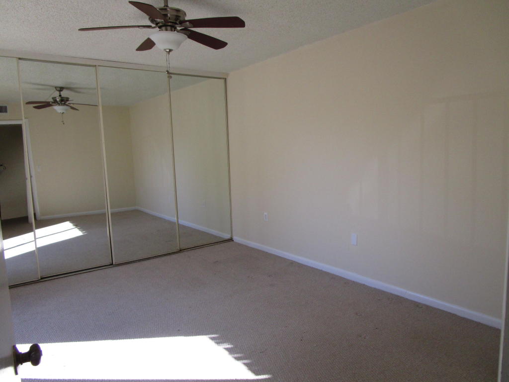 SANDALWOOD ESTATES - Residential Lease