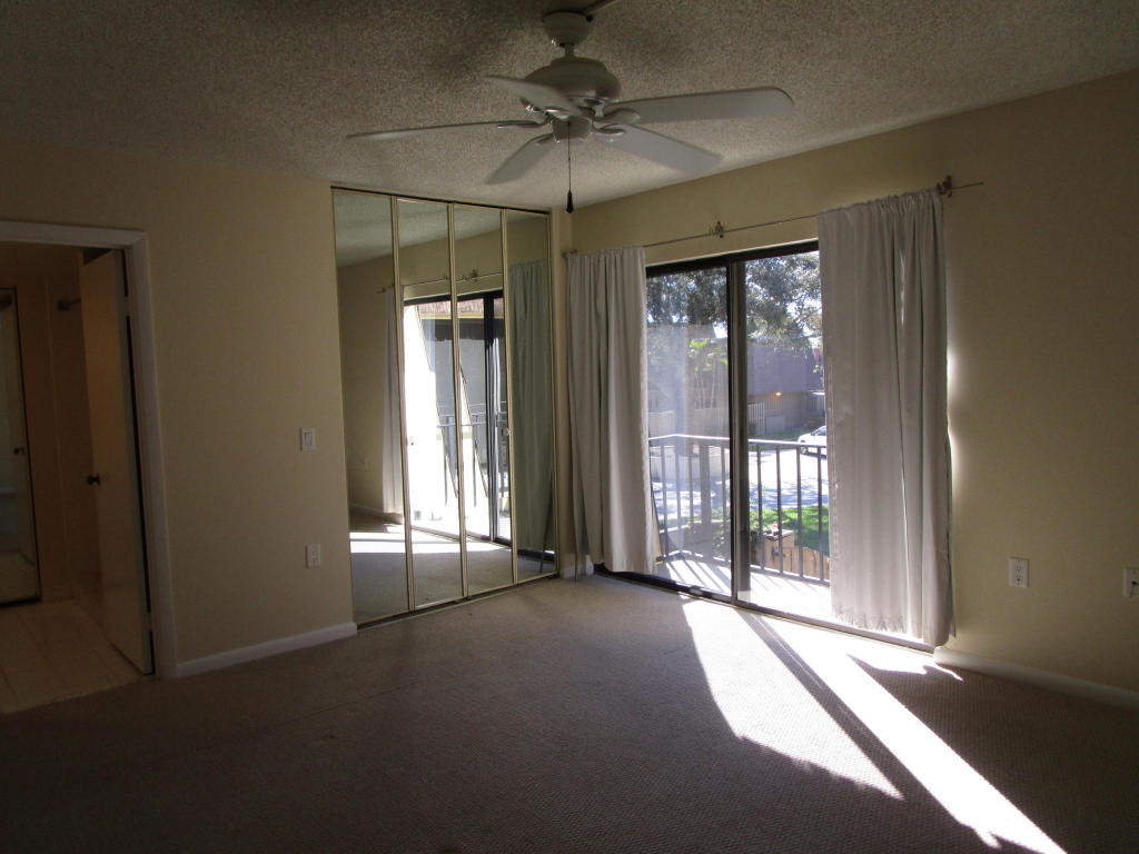 SANDALWOOD ESTATES - Residential Lease