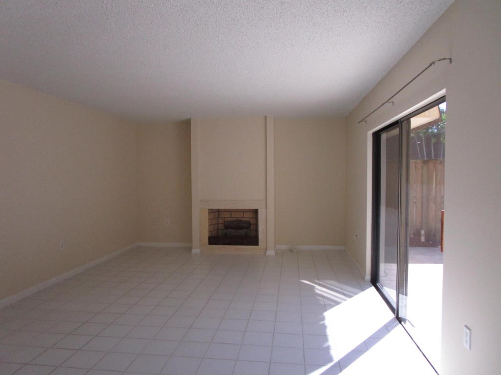 SANDALWOOD ESTATES - Residential Lease