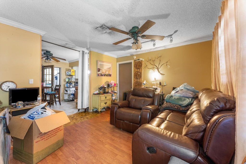 Photo of 7407 Cocoanut Drive, Lake Worth, FL 33467 (MLS # R11111427)