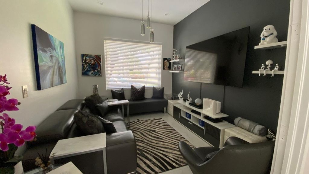 Photo of 830 Bailey Street, Boca Raton, FL 33487 (MLS # F10546448)