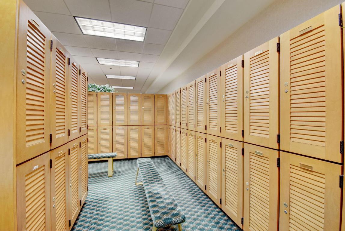 Boca Woods Country Club - Residential