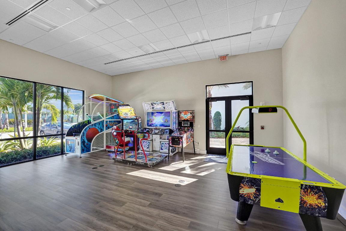 Boca Woods Country Club - Residential