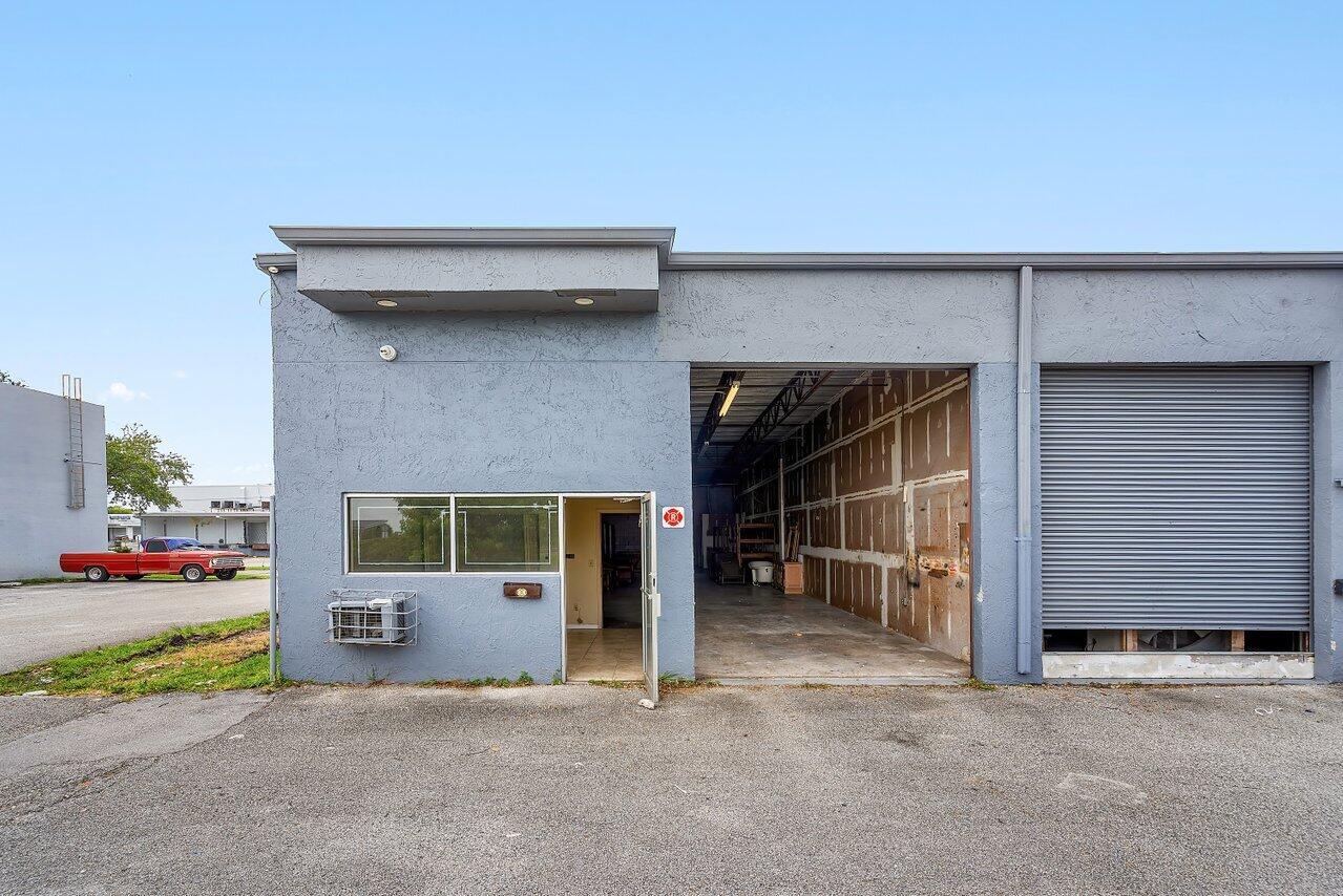1425 SW 1st Court 19