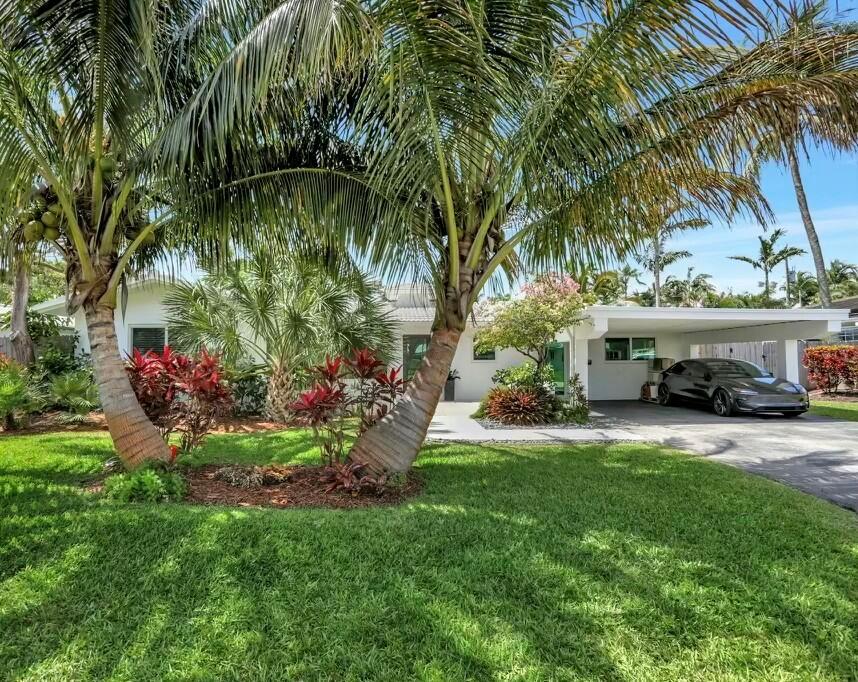 1730 NE 40th Court