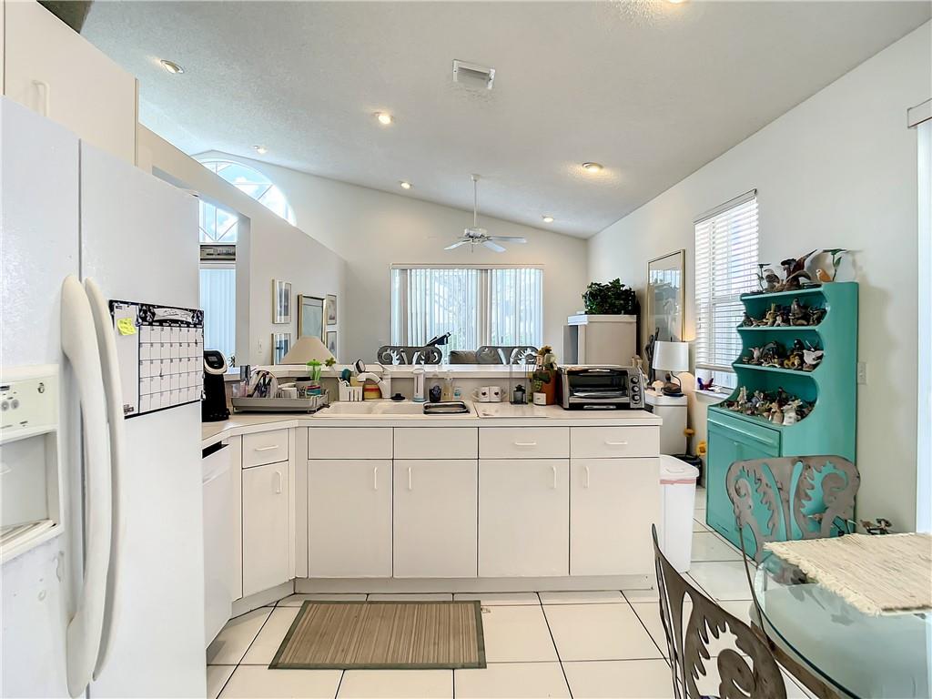 Holiday Spgs East 133-49 - Residential