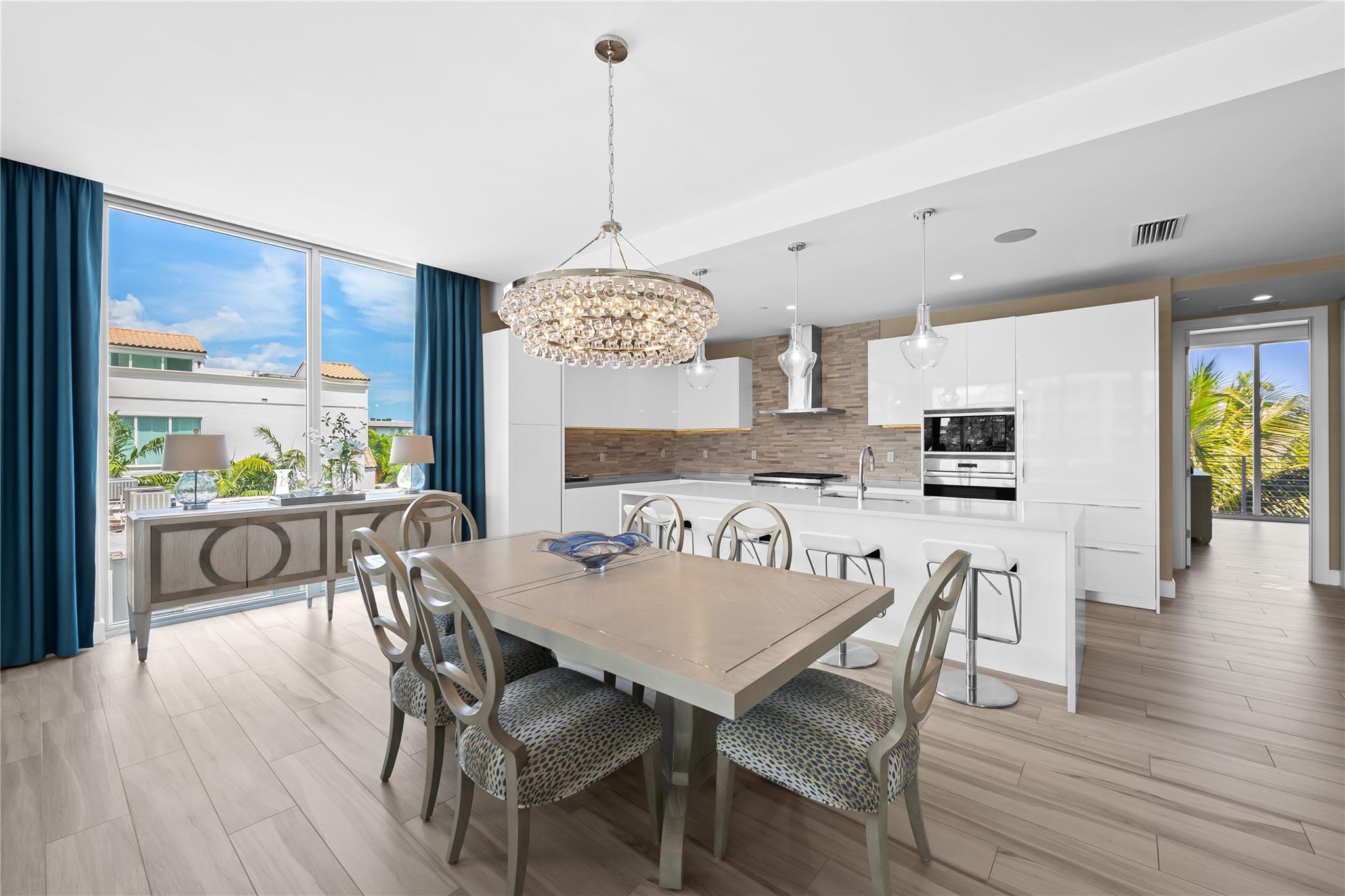 Aquamar - Residential