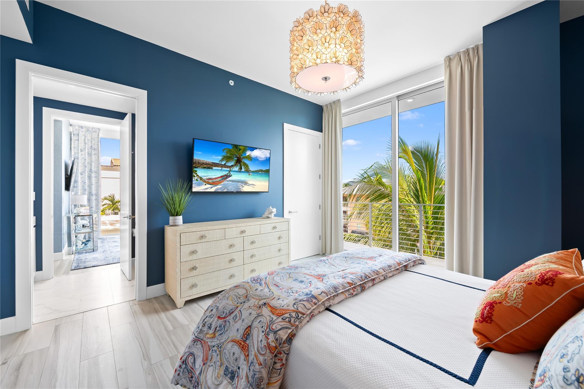 Aquamar - Residential