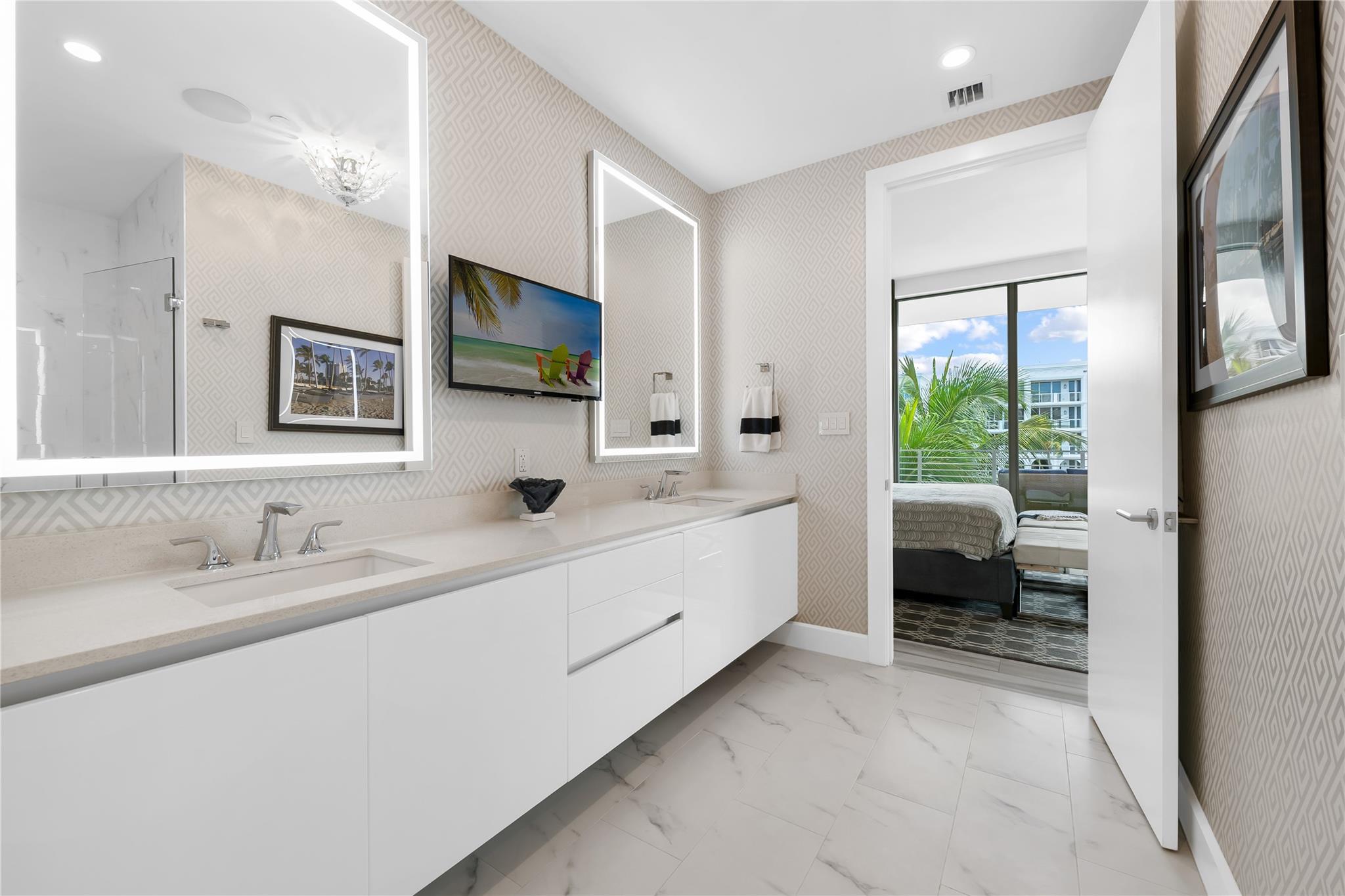 Aquamar - Residential