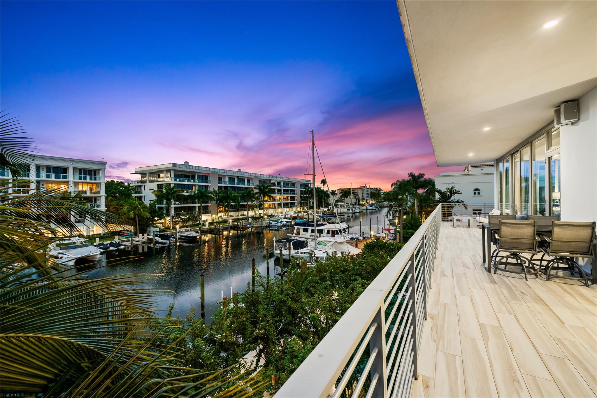 Aquamar - Residential