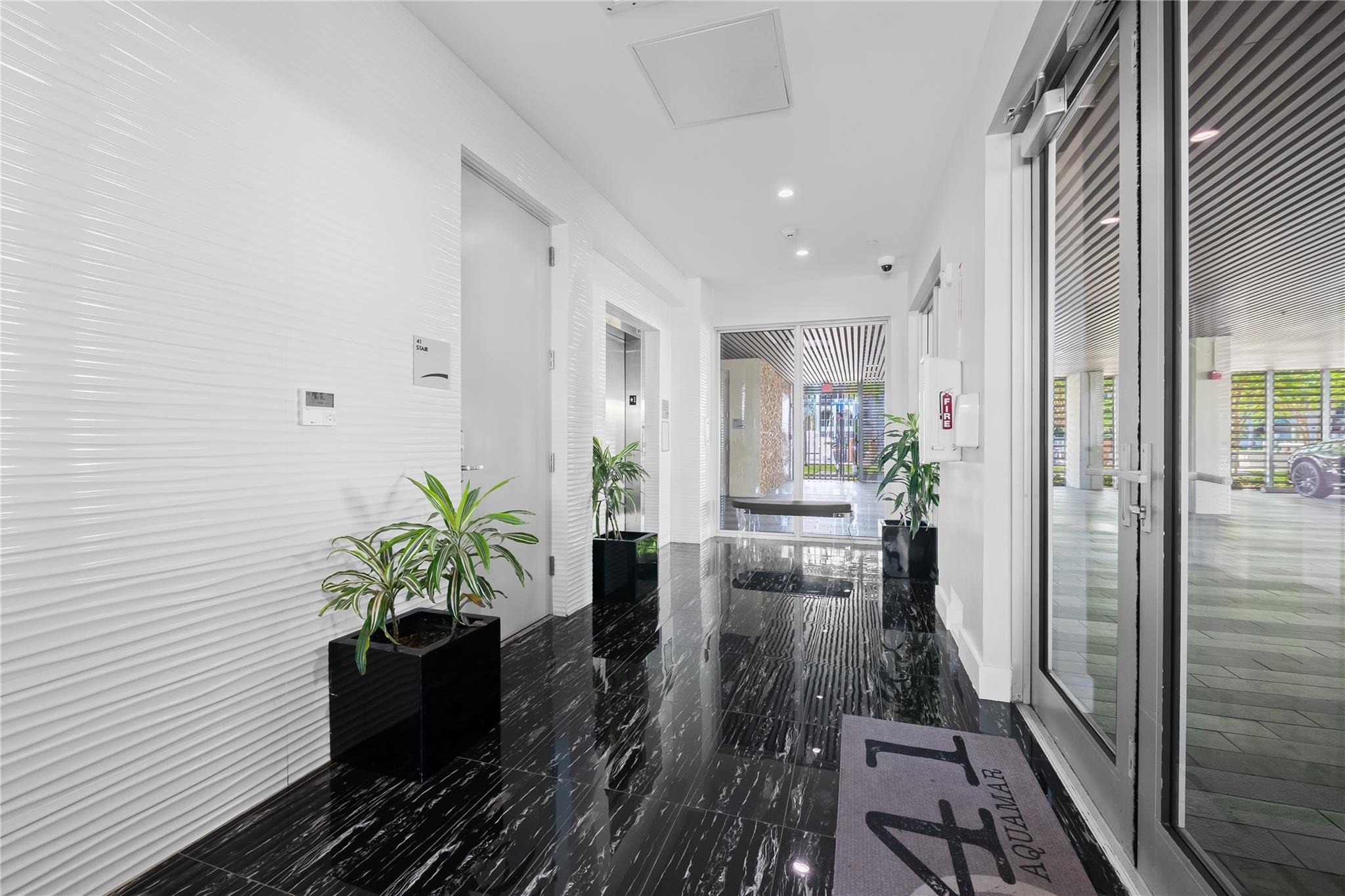 Aquamar - Residential