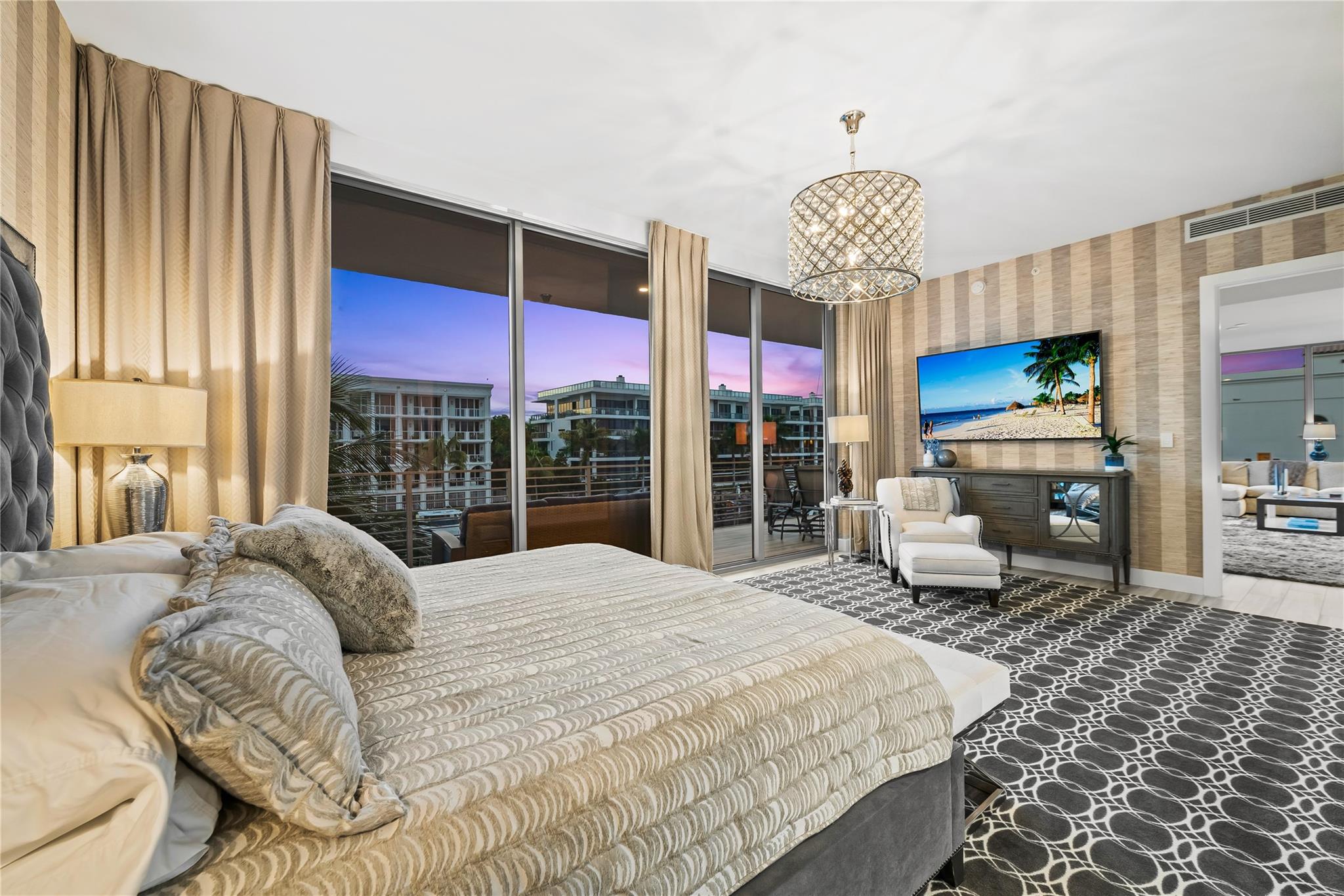 Aquamar - Residential