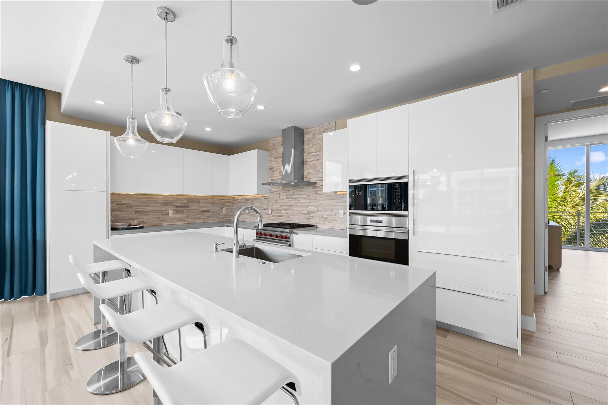 Aquamar - Residential