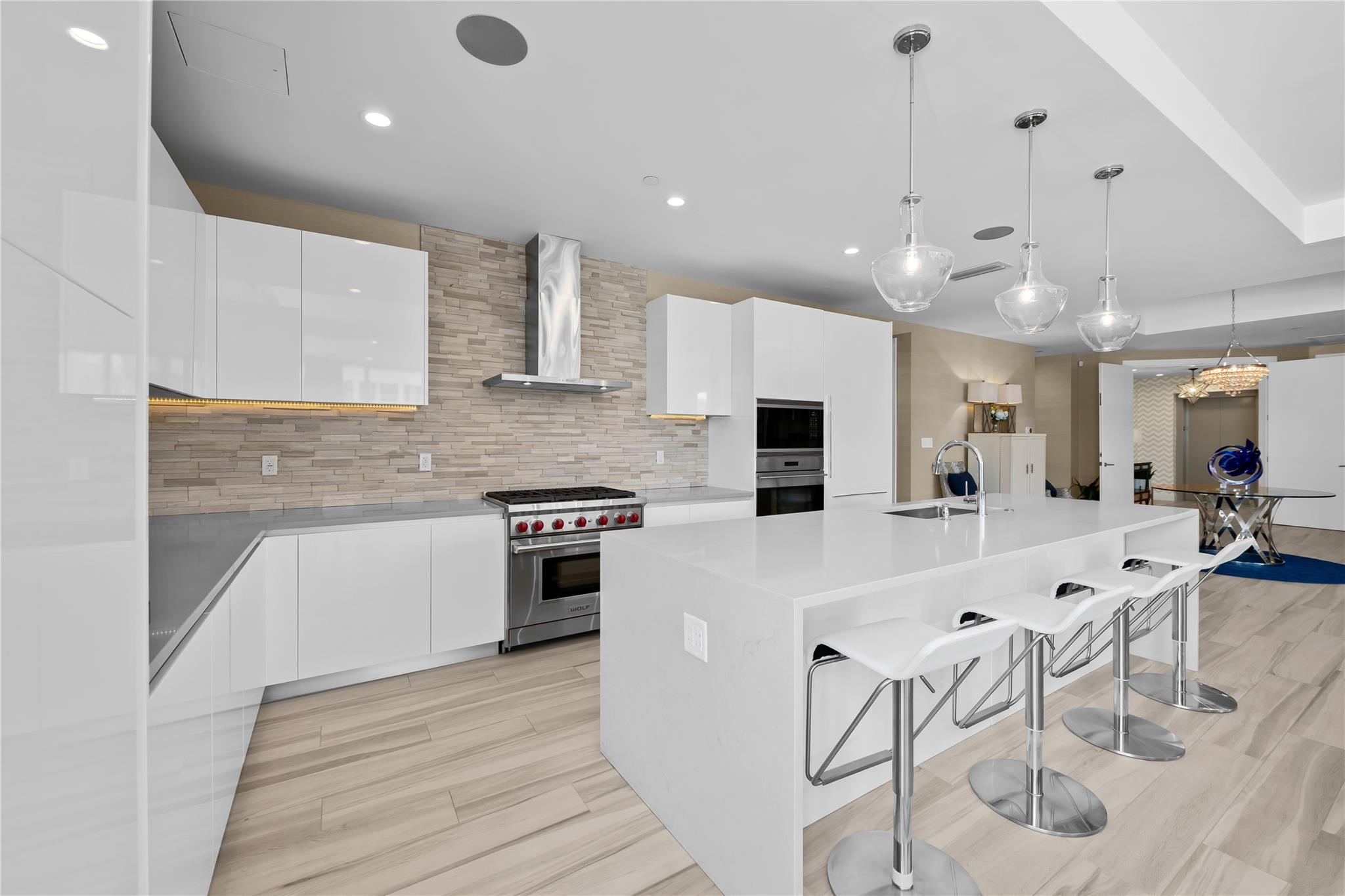 Aquamar - Residential