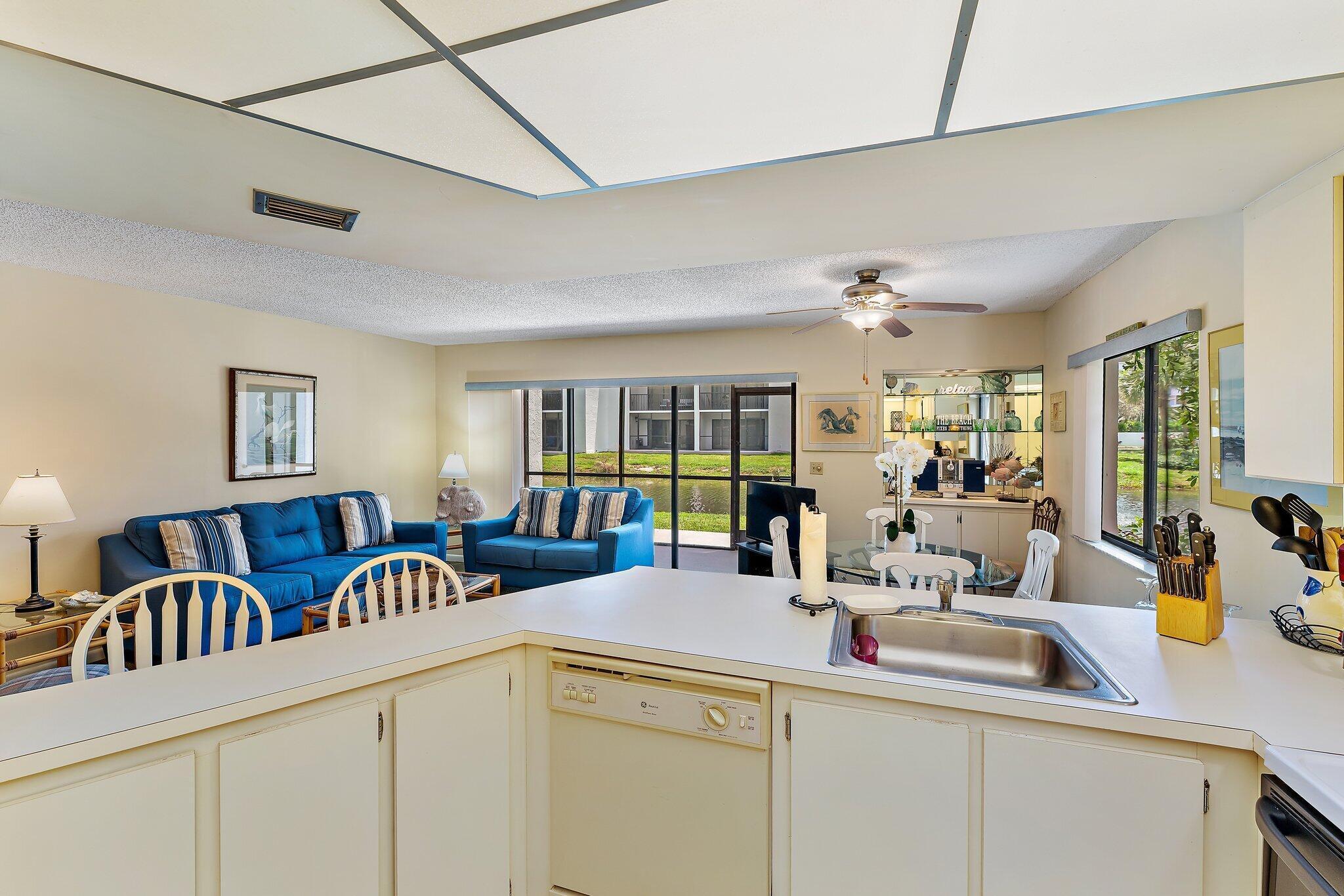 SEA RISE CONDO - Residential Lease