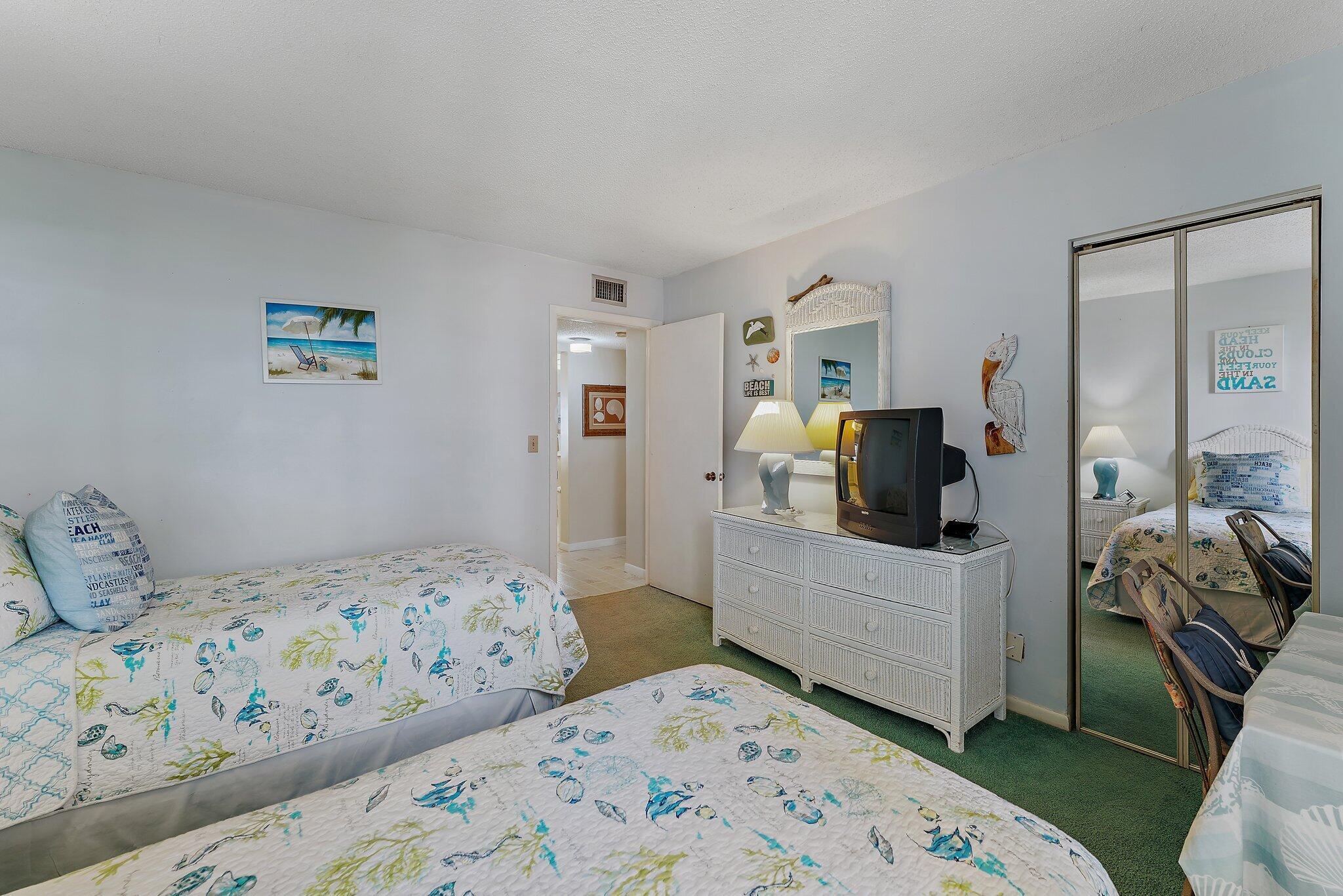 SEA RISE CONDO - Residential Lease