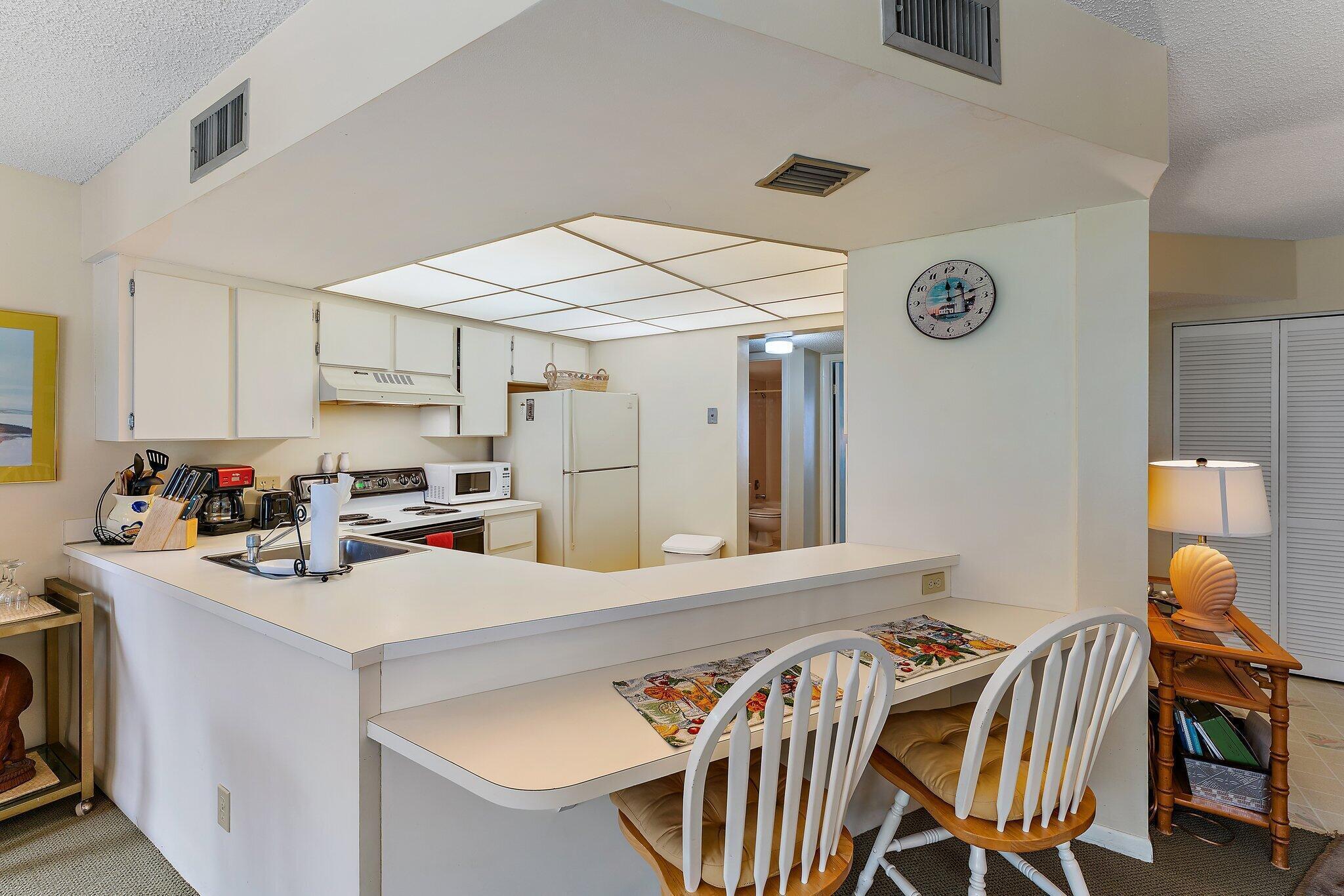 SEA RISE CONDO - Residential Lease