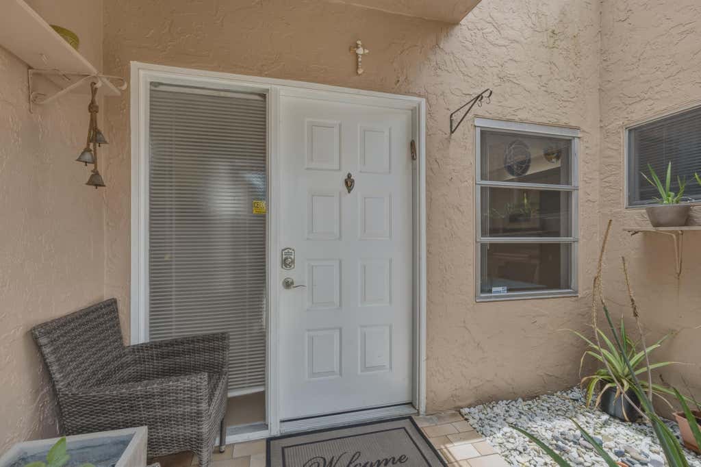 Photo of 8128 Summerbreeze Lane, Boca Raton, FL 33496 (MLS # B26037062)