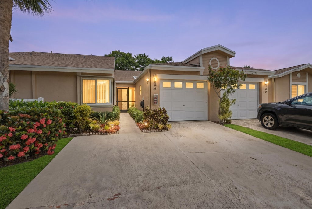 Photo of 8128 Summerbreeze Lane, Boca Raton, FL 33496 (MLS # B26037062)