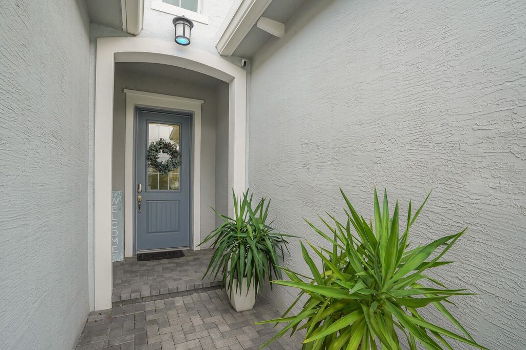 Photo of 16074 Whippoorwill Circle, Westlake, FL 33470 (MLS # R11129856)