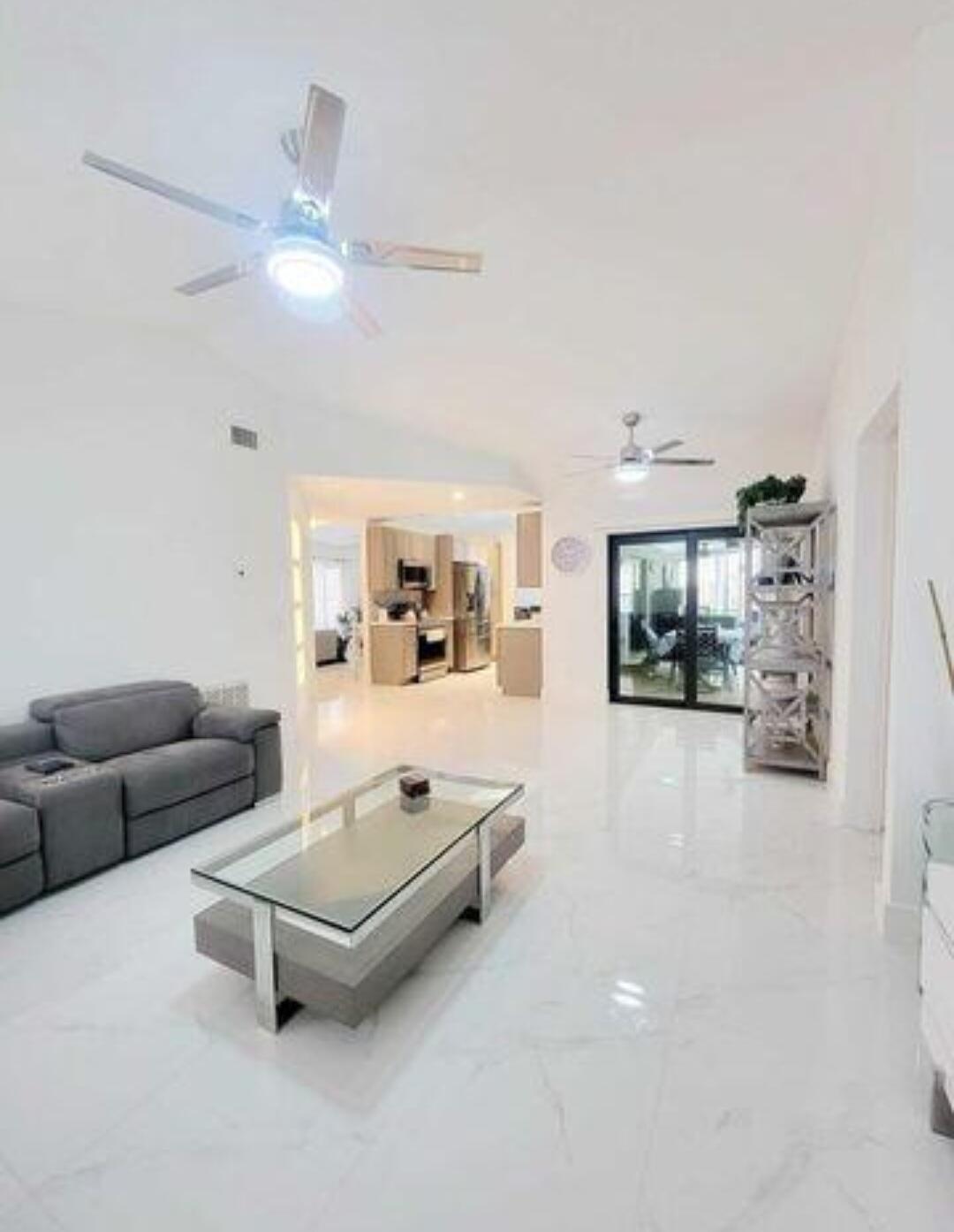 PORT ST LUCIE SECTION 8 - Residential Lease