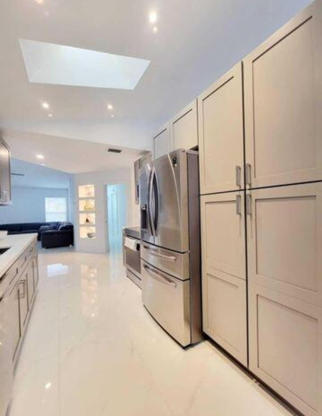 PORT ST LUCIE SECTION 8 - Residential Lease