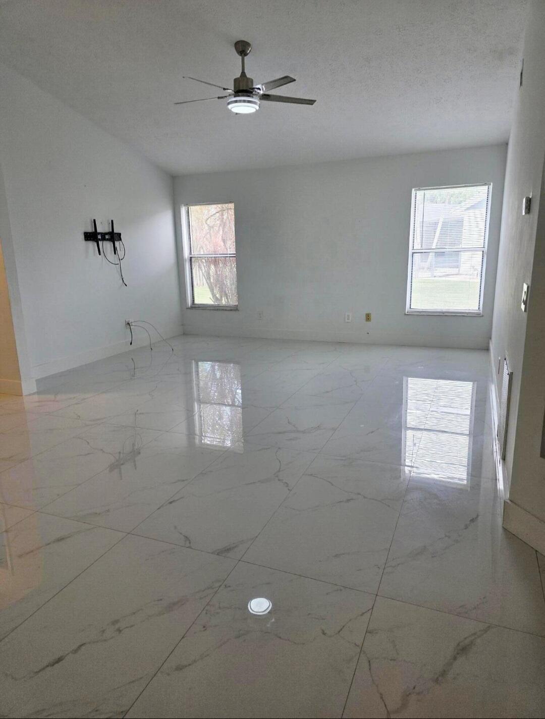 PORT ST LUCIE SECTION 8 - Residential Lease
