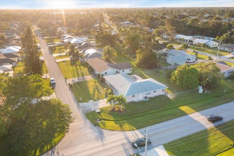 A home in Port St Lucie