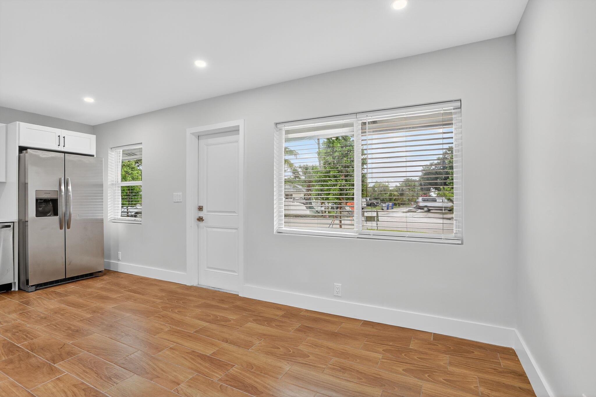 VACCA VILLA - Residential Lease