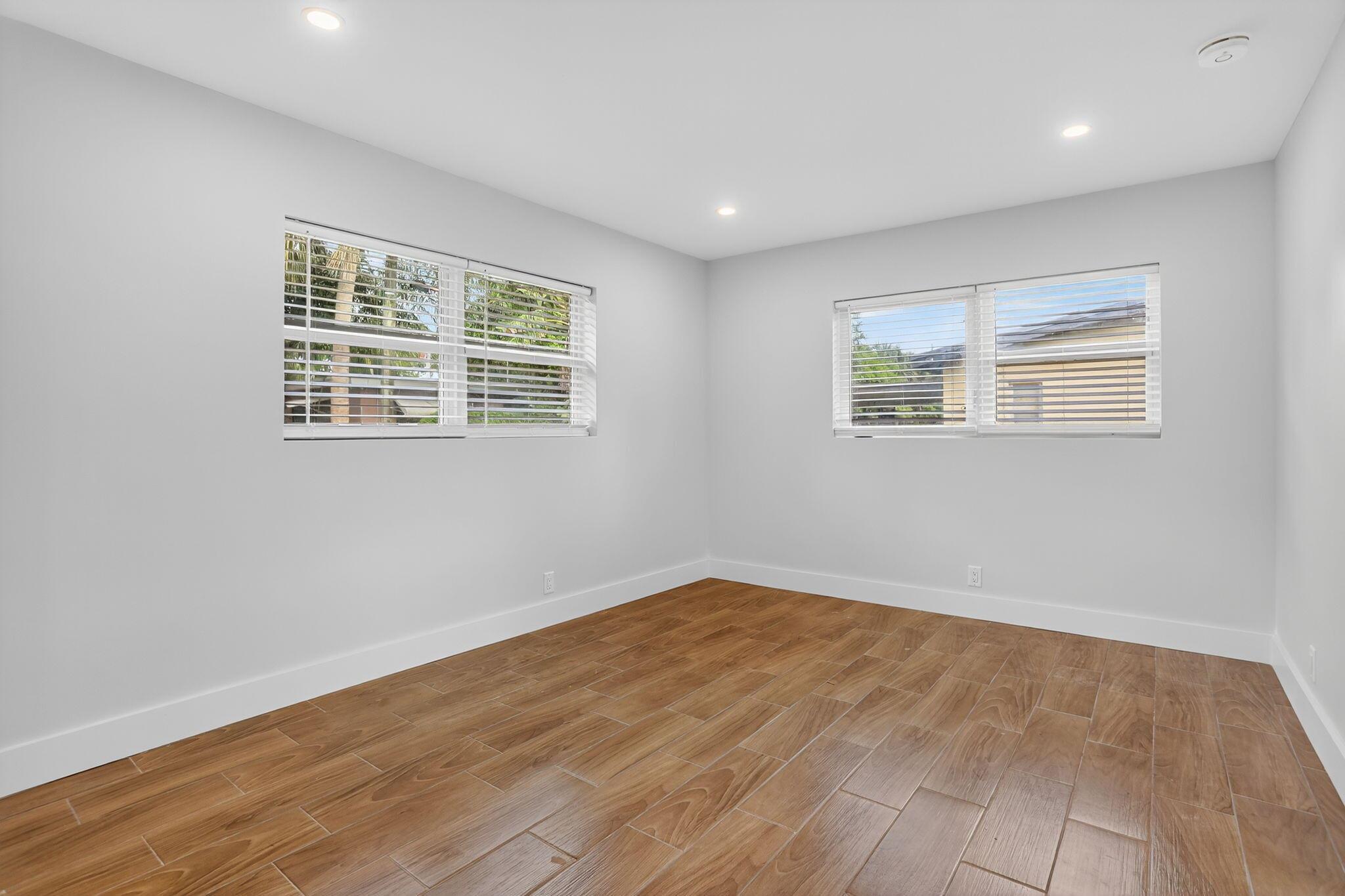 VACCA VILLA - Residential Lease