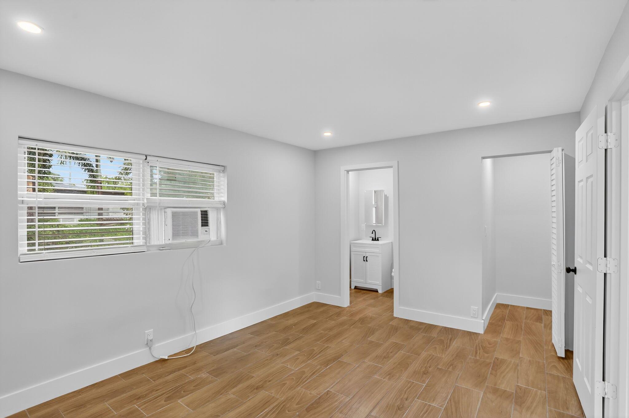 VACCA VILLA - Residential Lease