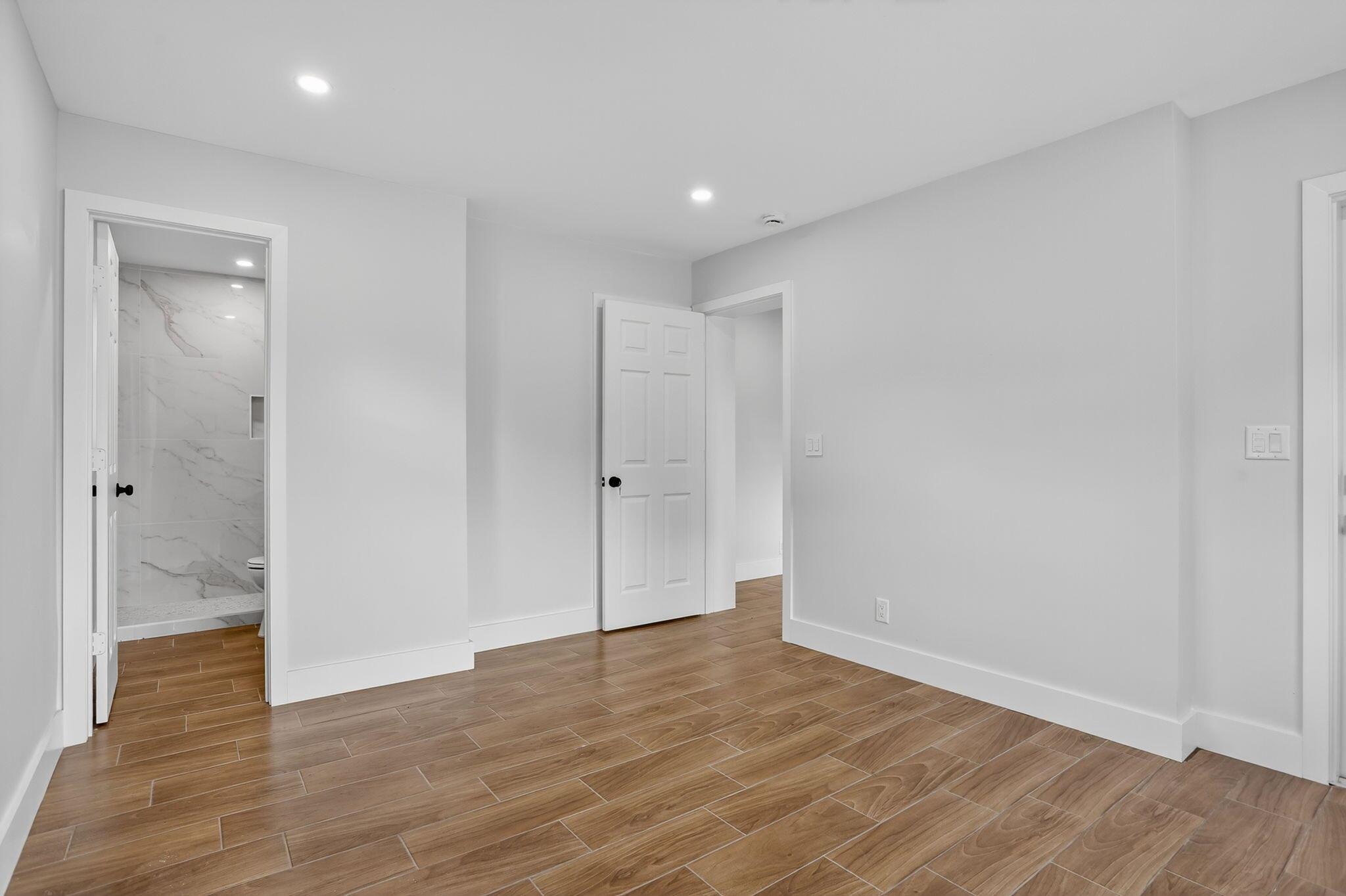 VACCA VILLA - Residential Lease