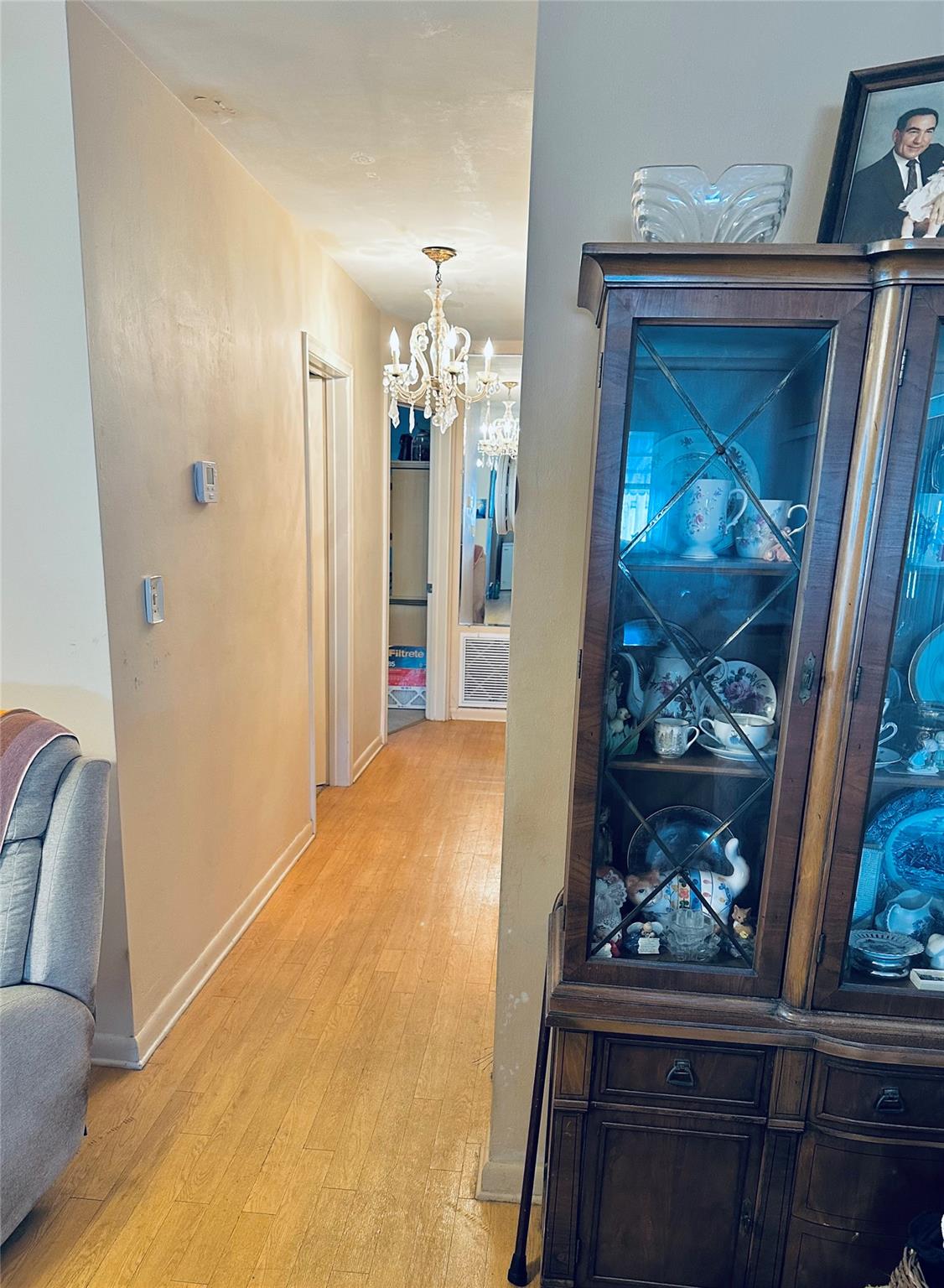 IMPERIAL POINT NEIGHBORHOOD - Residential