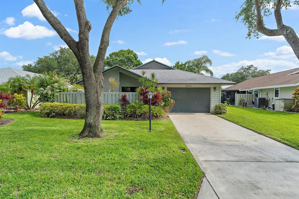 Photo of 8920 SE Eaglewood Way, Hobe Sound, FL 33455 (MLS # R10744048)